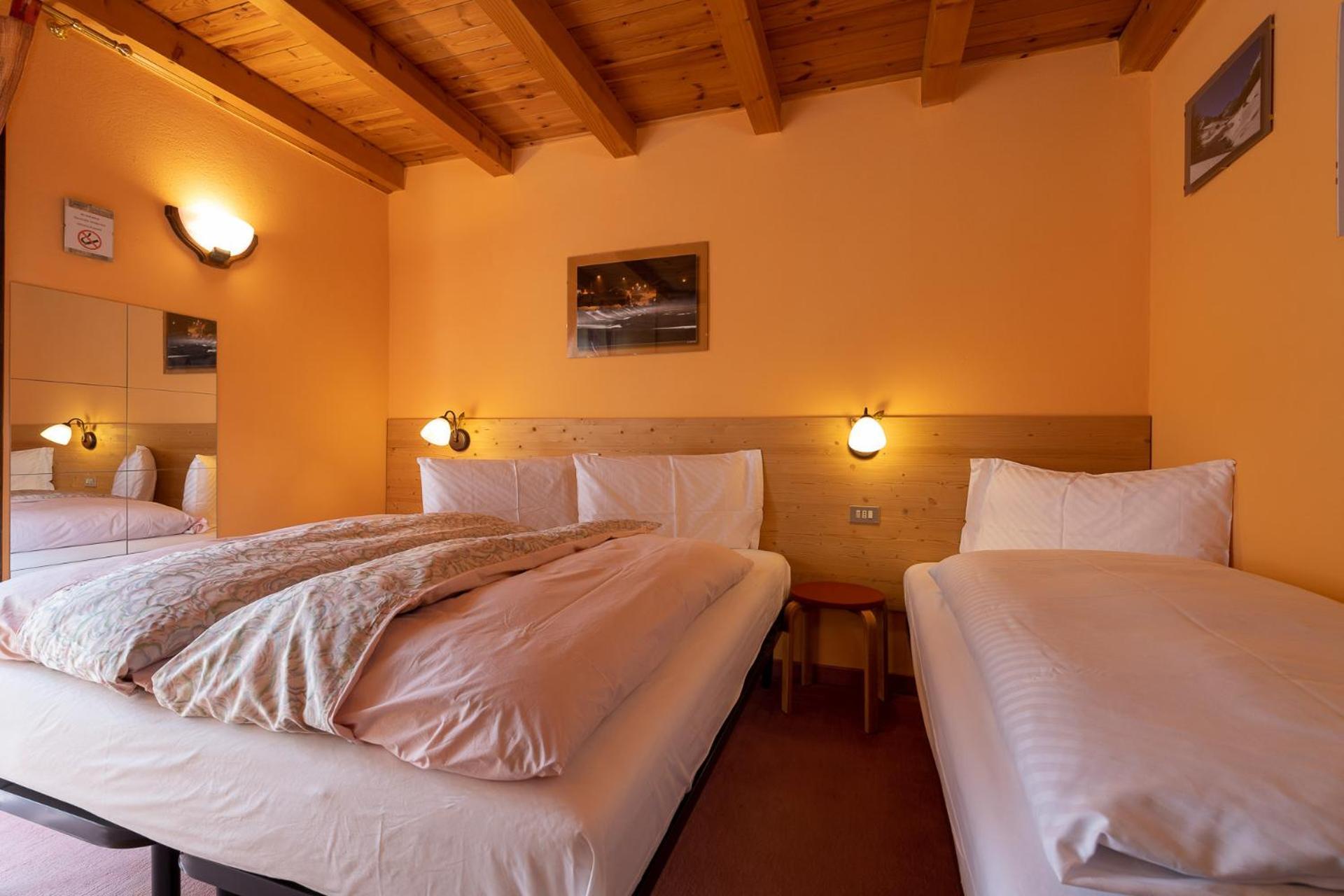 Ski Holidays Apartments Livigno Eksteriør billede